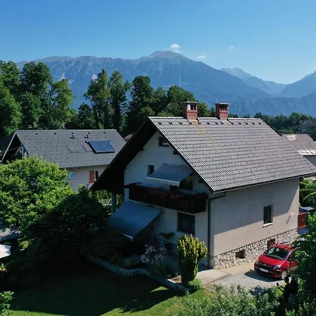 아파트 Apartma Tanya *