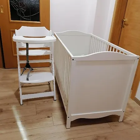 아파트 Apartma Tanya