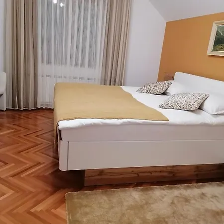 Apartma Tanya * Bled