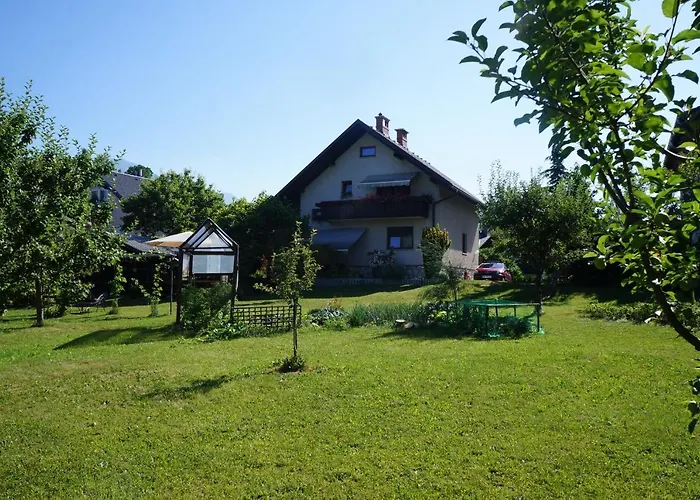 Apartma Tanya 布莱德